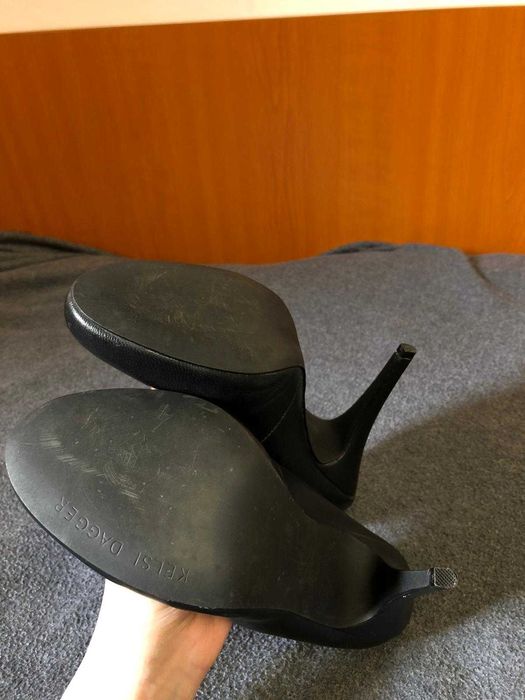 Pantofi cu toc din piele naturală Kelsi Dagger