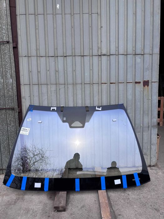 Лобовой camry 80 Антиблик