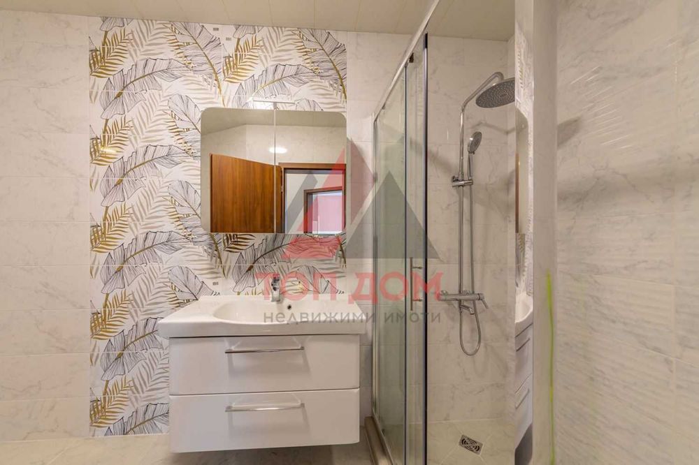 Продава се Тристаен апартамент в Варна, м-т Траката - 100 кв.м за 2280 €/кв.м - Снимка #14