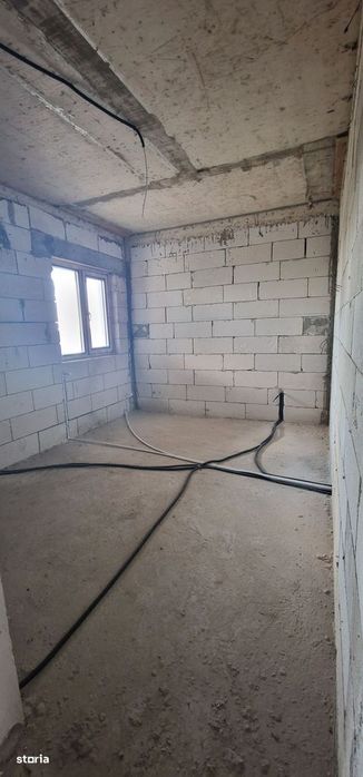 Vila P+1, zona linistita, pentru doua famili.
