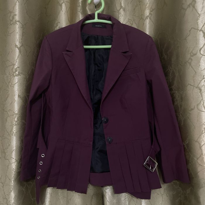 Пиджак  бордовый