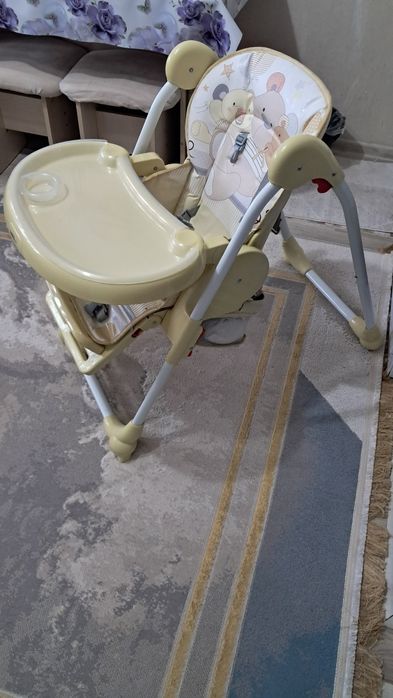 Продам кресло для кормление