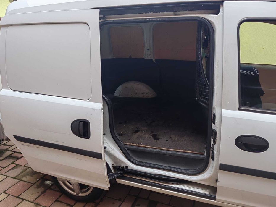 Opel Combo,1,3 cdti