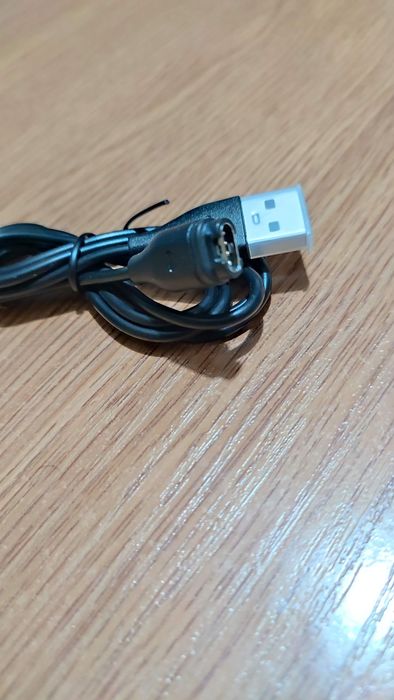Зарядно кабел Гармин Garmin часовник
