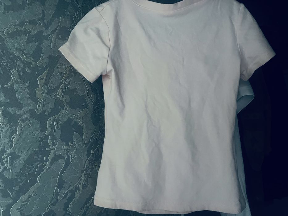 продам футболку.