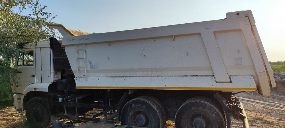 Камаз Евро 6520 самосвал