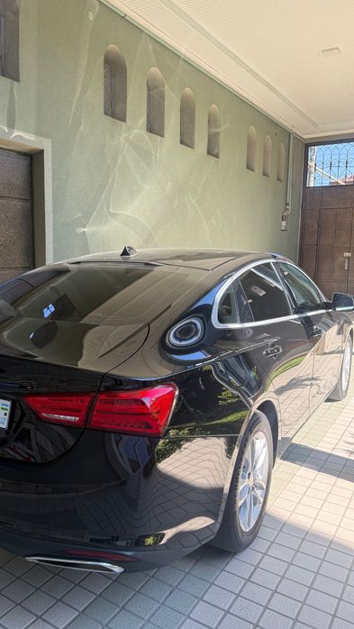 Malibu 2 2.4 Qora rang