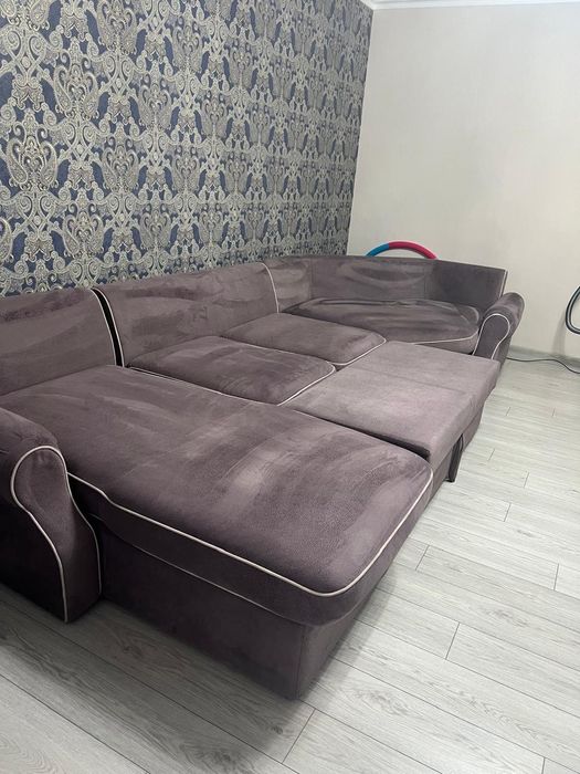 Продам диван в отличном состоянии