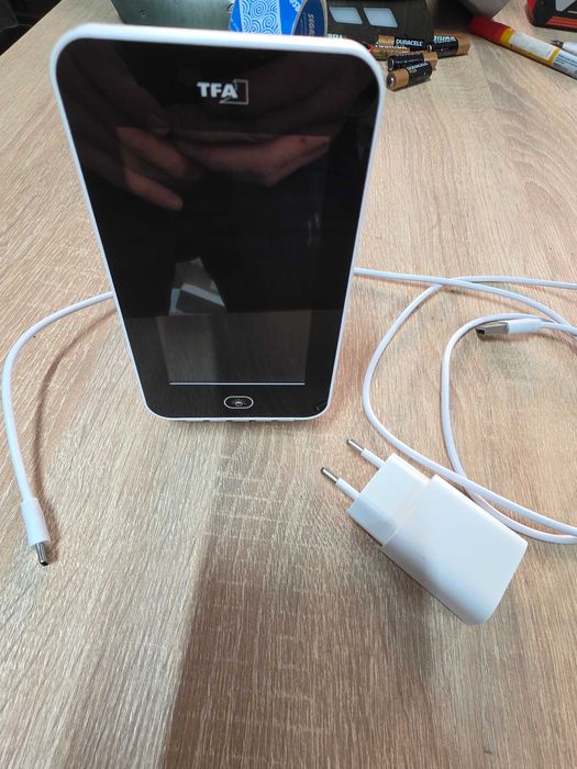 Monitor dioxid de carbon CO2, cu afisaj temperatura si umiditate