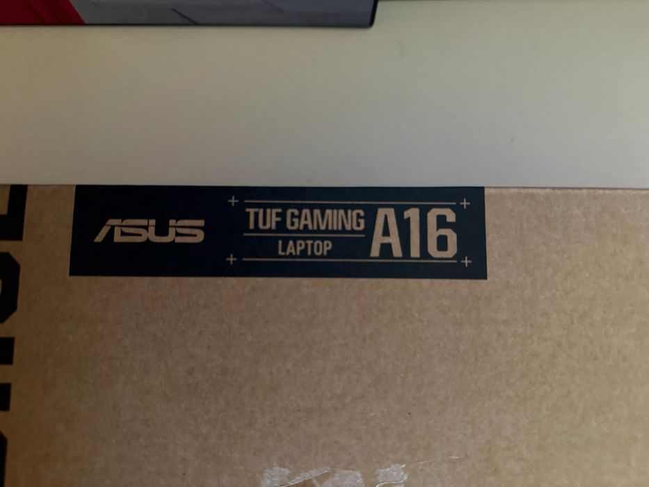 Asus A16 в идеальном состоянии
