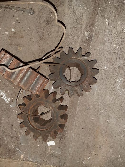 Шестерни для SC200 /200