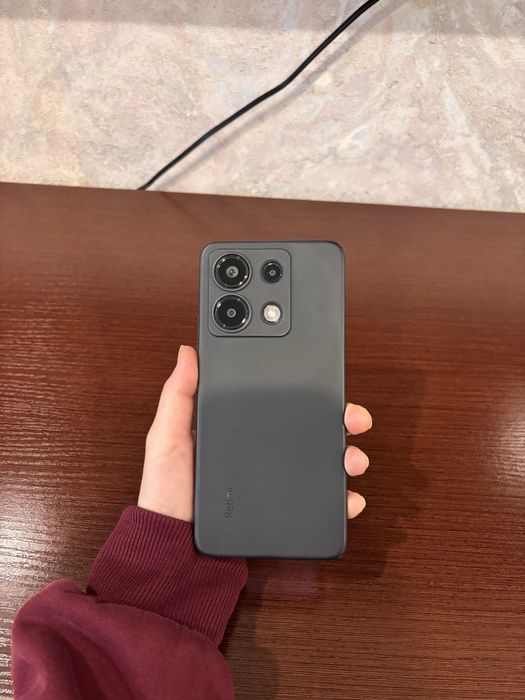 Продам Redmi note 13