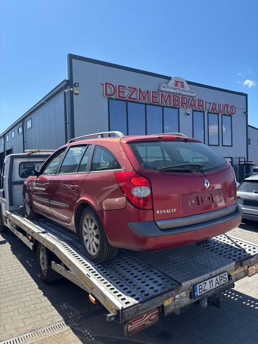 Dezmembram Renault Laguna 2 1.9 diesel din 2006