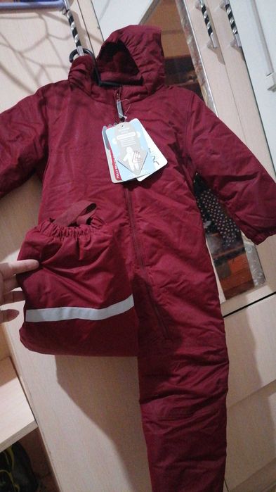 Продам комбинезон новый