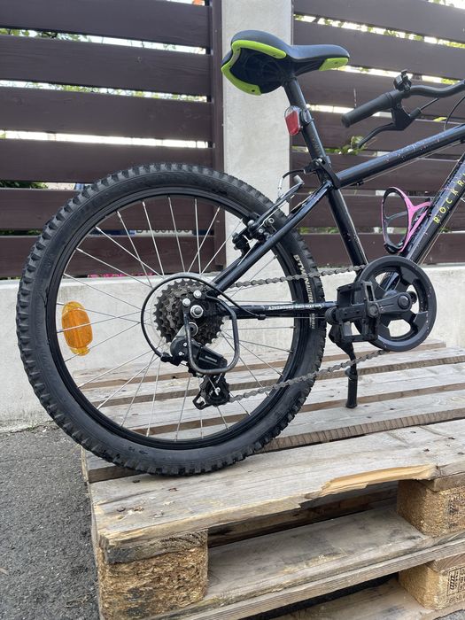 Biciclete-Neagra MTB 20” 6-9 ani .