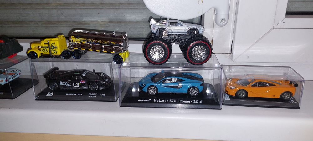 HOTWHEELS / Продавам 20% Намаление