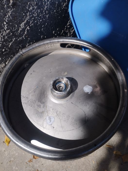 Piyva bochka sotiladi 3 dona 1 donaha