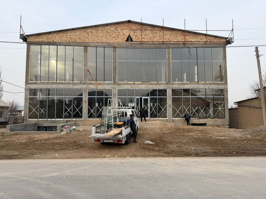 Коммерциялық ғимарат сатылады