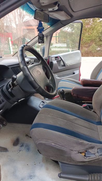 СРОЧНО! Продам Тойота Превия!!