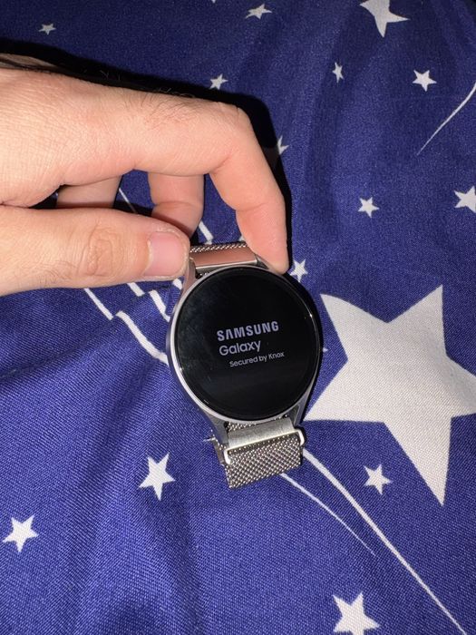 Galaxy watch 7 cu curea originala de 44mm și altă curea reglabilă