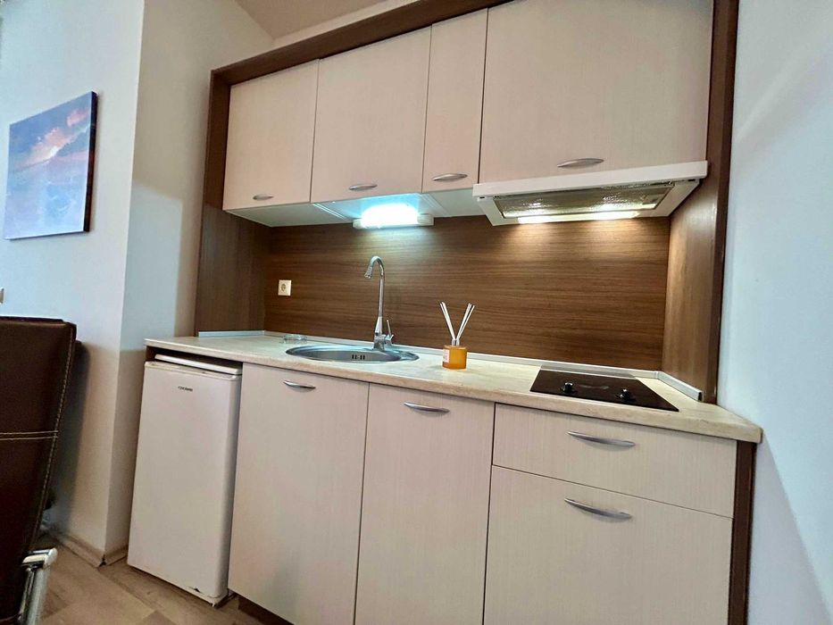 Продава се Двустаен апартамент в к.к. Слънчев бряг - 55 кв.м за 1417 €/кв.м - Снимка #5