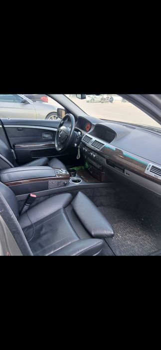 vand bmw seria 7