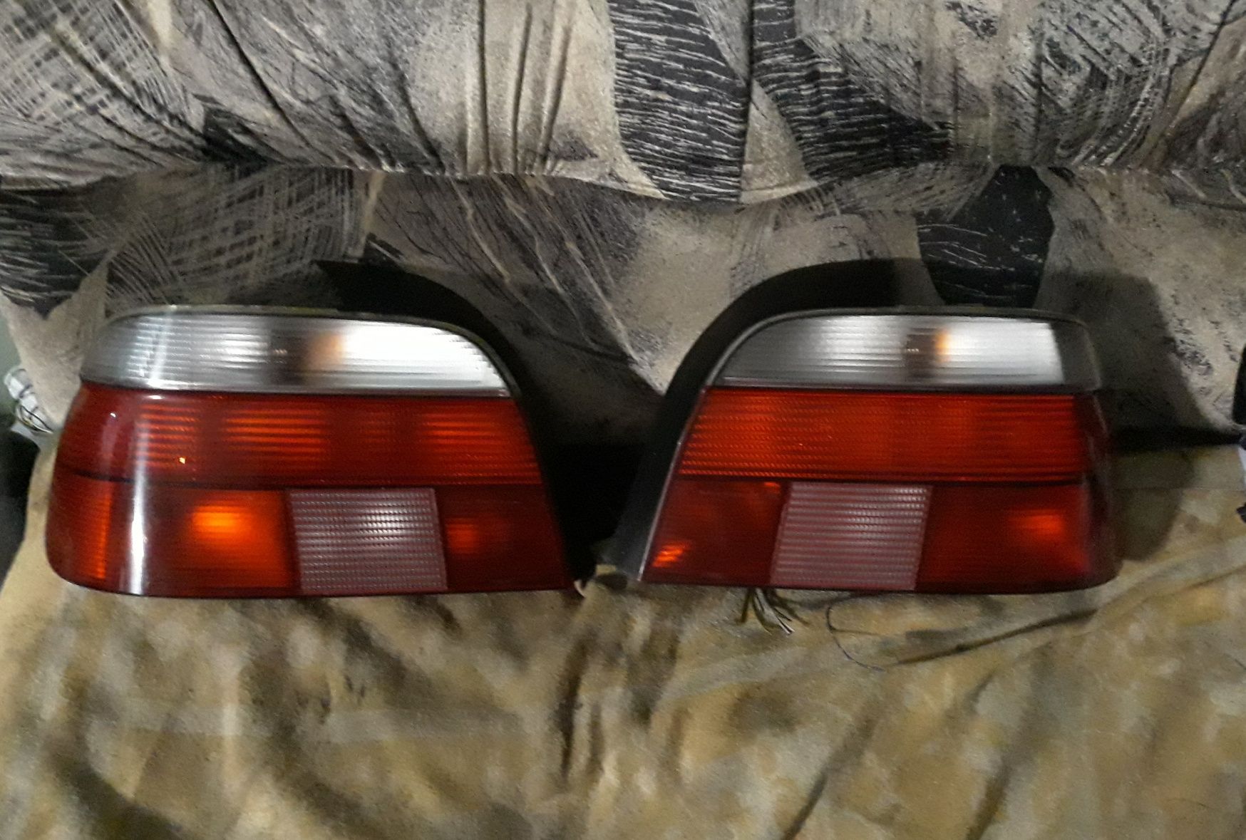 BMW e39 стопове hella гр. Бургас Крайморие • OLX.bg