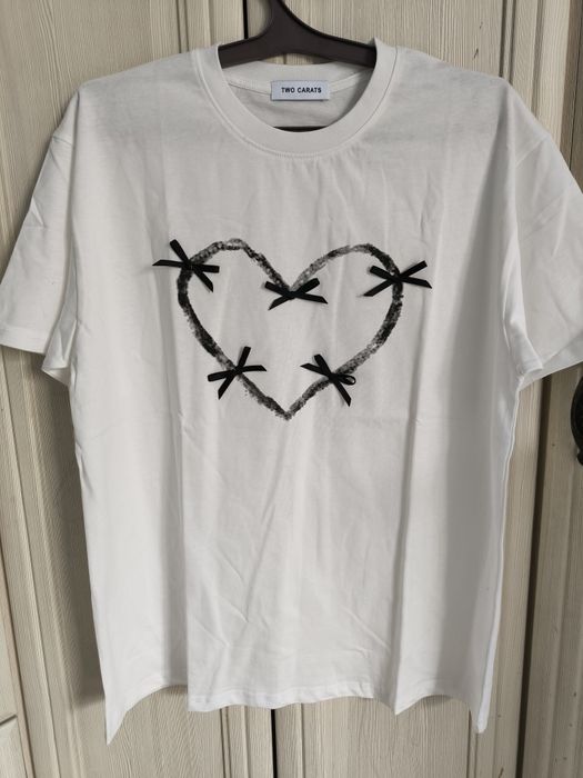 Продам футболки новые