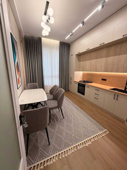 Продается Новостройка 2/2/14, Жк Узмахал,