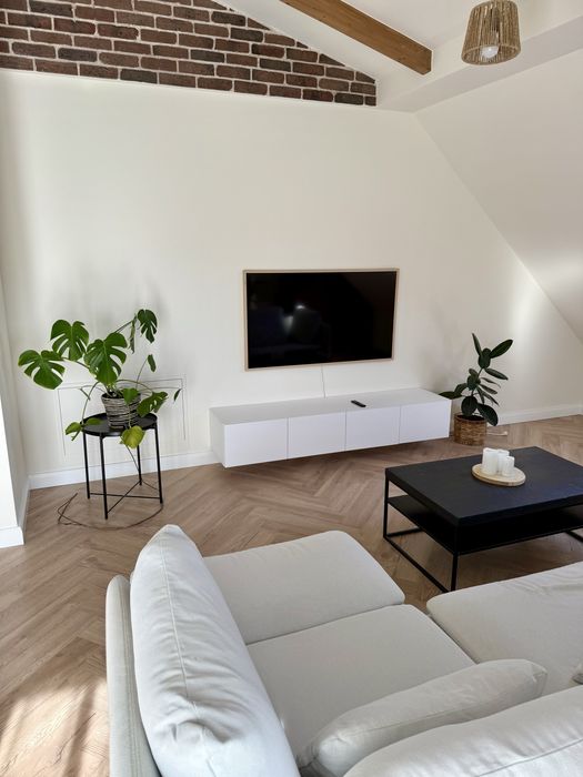 Apartament spațios cu 3 camere, mansardă – Strada Cetății, lângă Jysk