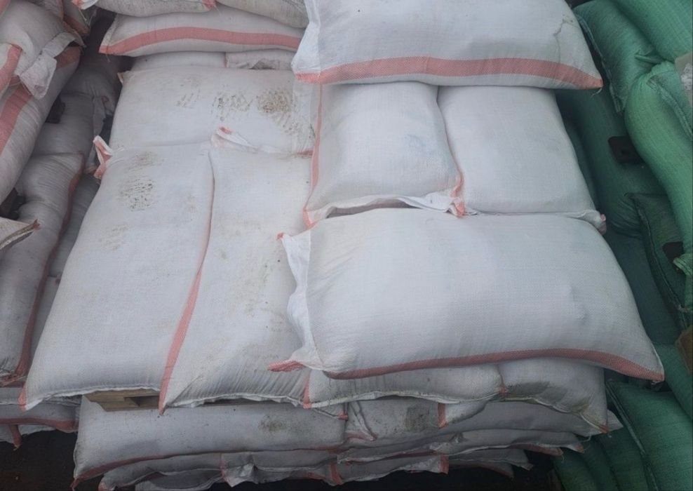 Соль техническая в мешках