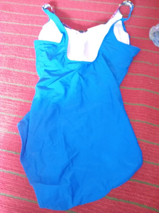 Продам купальник.