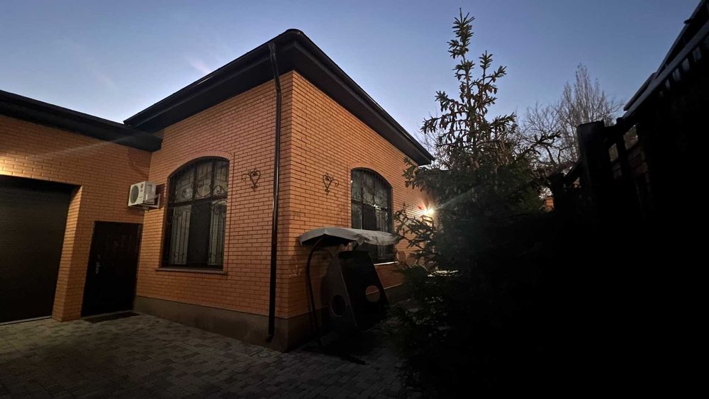 Шикарный дом в самом центре города Костаная