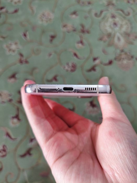 Samsung galaxy s22 plus состояние 9/10