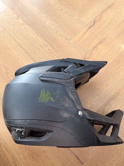 Эндуро шлем ALPINA