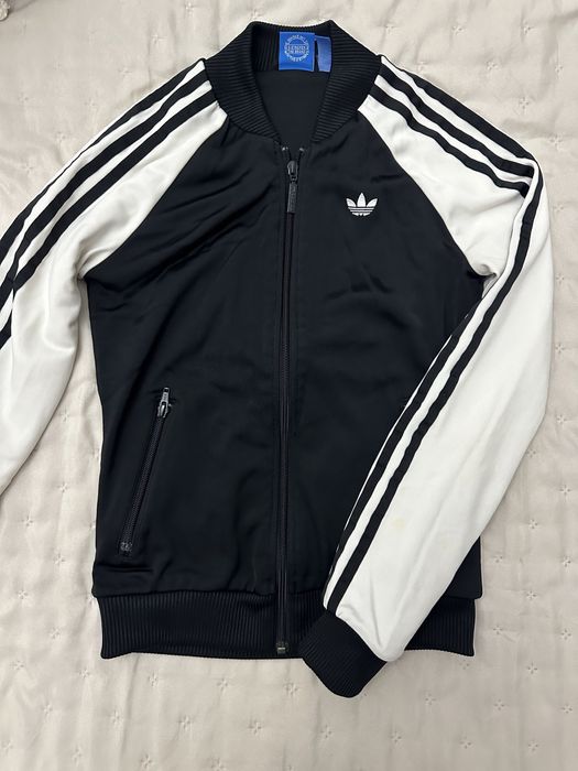 Свитшот адидас оригинал 42р