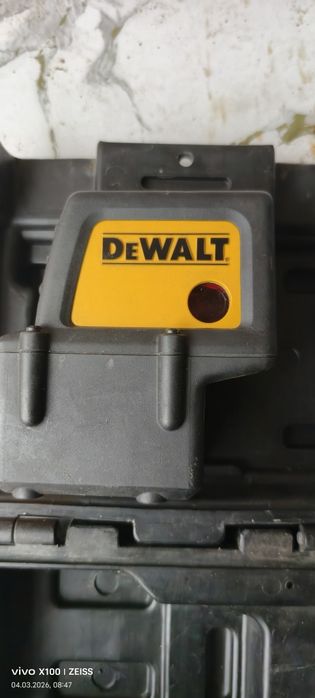 Лазерный уровень dewalt оригинал