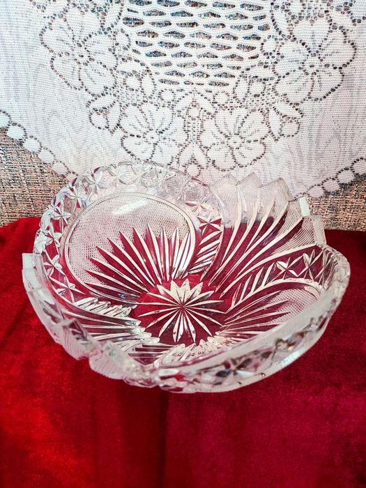 Хрустальная вазочка под фрукты чешская(СССР).