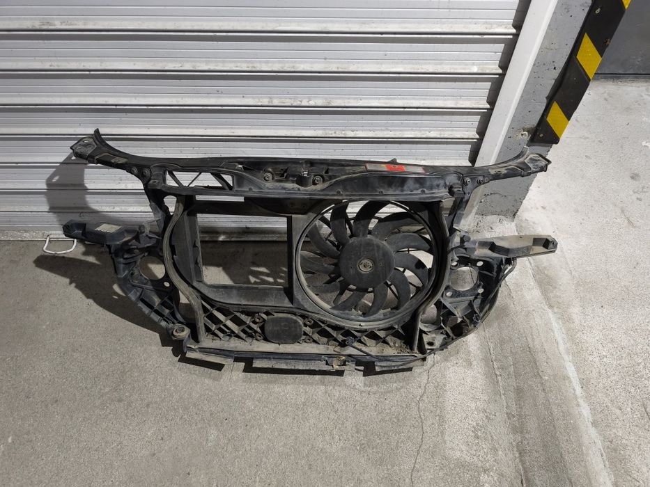 Audi A4 B6 маска, очиларка с перка