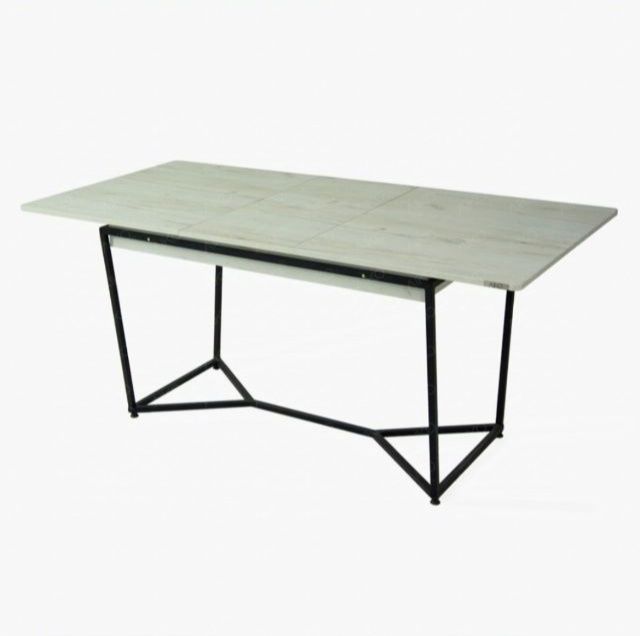 Продаю свой стол раздвижной