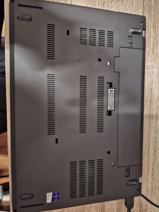 Lenovo Thinkpad T470 - в отлично състояние