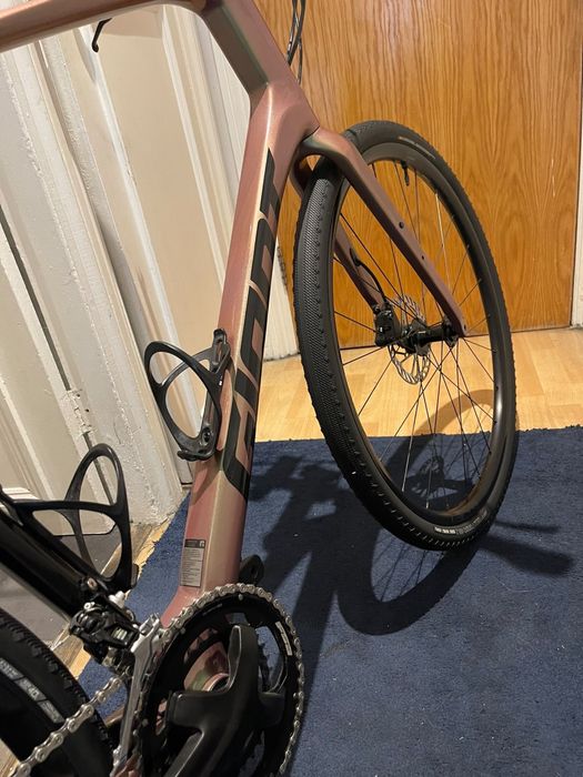 Cursiera carbon Giant FastRoad AR Advanced 0
