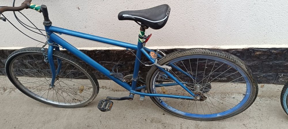 Set de 3 biciclete de vînzare .