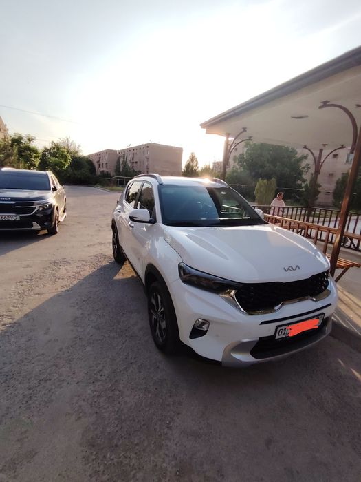 Kia sonet oq rang