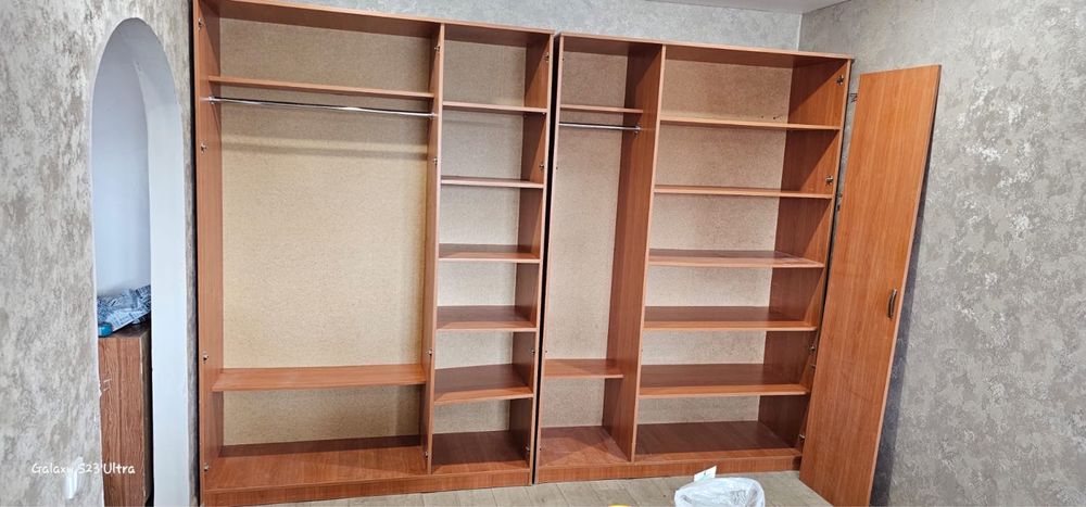 Продам шкаф 2шт