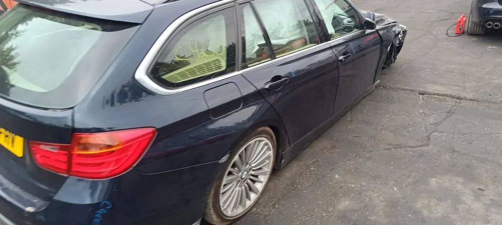 Dezmembrari / Dezmembrez BMW Seria 3 Touring (F31) 2.0 N47D20 cutie viteze automată IMPERIALBLAU BRILLANTEFFEKT METALLI (A89)