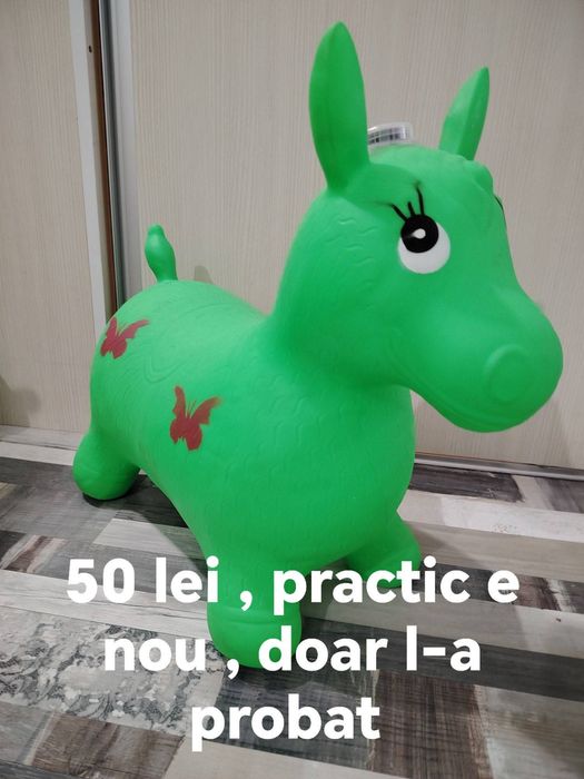Căluț gonflabil din cauciuc