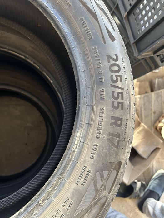 Срочно Продам оригинал летние шины 205/55 R17