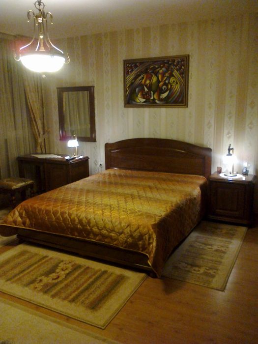 Отдава се студио под наем