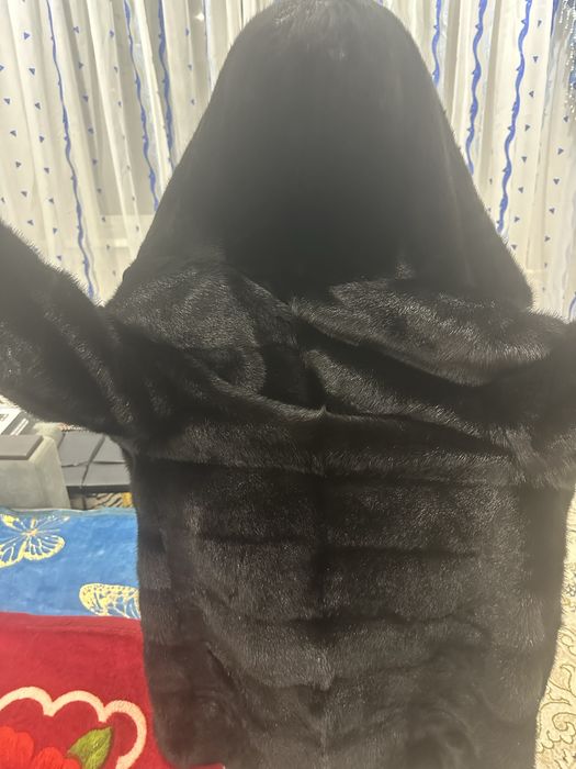 Продам норковую шубу